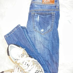 Dollhouse skinny jeans